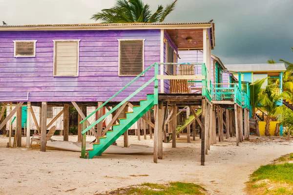 Exterior of the buildings in Caye Caulker Belize. — Stock Photo, Image