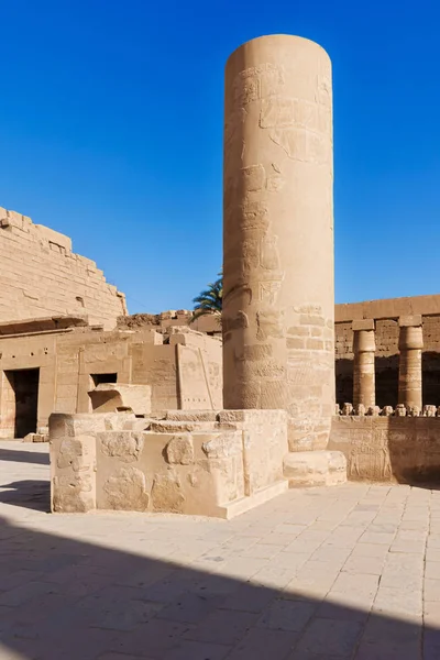 Obelisken i Karnaktemplet i Luxor, Egypten — Stockfoto