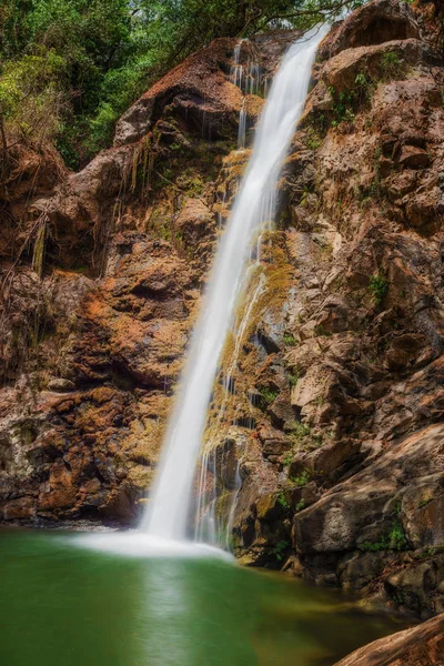 El Salto waterfalls near Las Minas in Panama — Stock Photo, Image