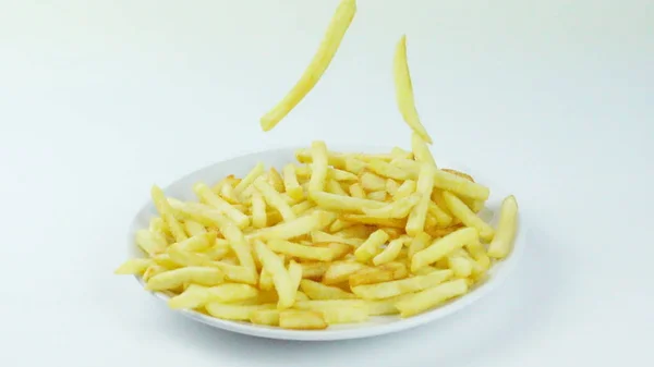 Картошка фри, чипсы или чипсы — стоковое фото