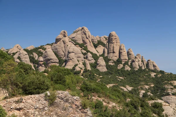 Bir Güzel Yaz Günü Catalonia Spanya Dağlarda Montserrat Görünümünü Stok Resim