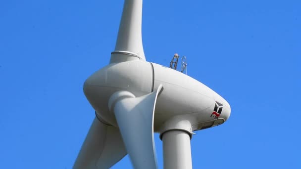 Macht windturbine — Stockvideo