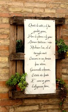 Giacomo Leopardi Recanati, Marche, İtalya için ev cephesinde şiirinde