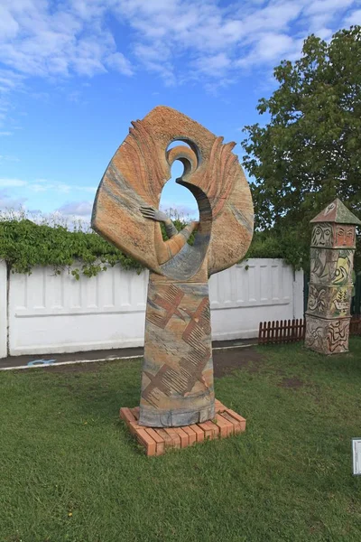 "Bilge" heykel. Koruma Ulusal Müzesi Opishne Köyü yakınındaki Poltava Ukrayna çömlek sergiler — Stok fotoğraf