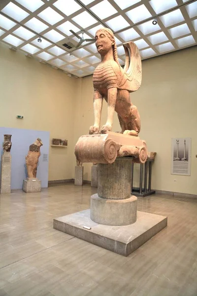 Las Exposiciones Del Museo Delfos Grecia Son Esculturas Estatuas Únicas — Foto de Stock