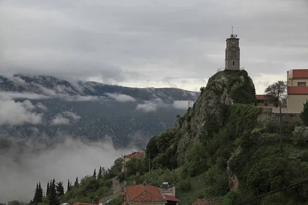 Het Bergdorp Arachova Griekenland Weg Naar Delphi Ligt Aan Voet — Stockfoto