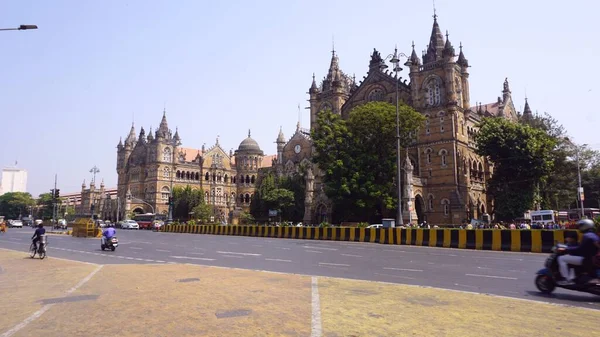 チャトラパティ シバジ駅 Chhatrapati Shivaji Station インドで最も人口の多い駅の一つであるムンバイの歴史的鉄道駅である ユネスコ世界遺産に登録 — ストック写真