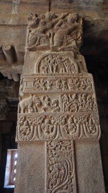 Hindu tapınaklarının taş heykelleri ve oymaları (Pattadakal kompleksi), Karnataka, Hindistan