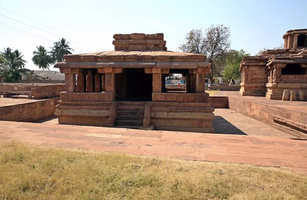 Świątynia Lad Khan Chronione Zabytki Hinduskie Świątynie Muzeum Archeologiczne Aihole — Zdjęcie stockowe