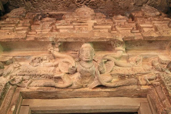 Interiören Hinduiska Tempel Skulpturala Bilder Gudarna Hjältar Den Antika Indiska — Stockfoto