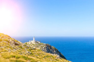 Deniz fenerinde Cape Formentor, rocks için yazdırma