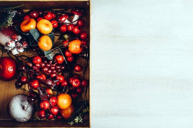 Yeni Yıl Noel Küresel Kavramı. Tebrik kartı, Çerçeve, Sancak, kopyalama alanı olan üst görünüm