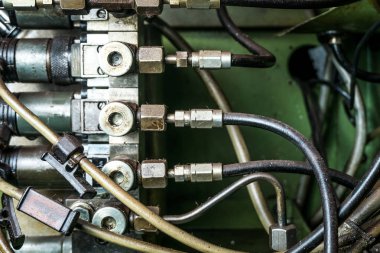 yakın mesafeden makinenin pilleri