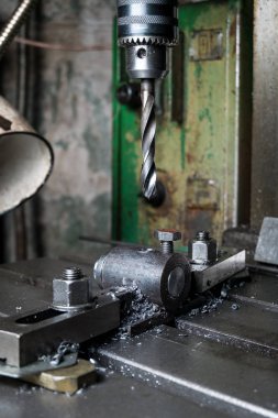 metal matkap makinede bir bitki