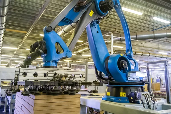 Otomatik bağımsız robot yükleyici üretim