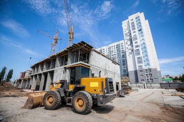 İnşaat alanında çalışma buldozer