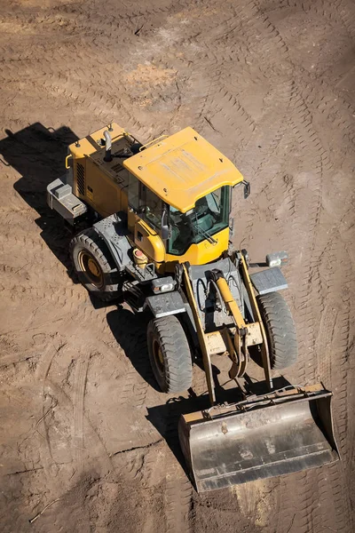 Bulldozer working at the construction site — Stock Photo, Image