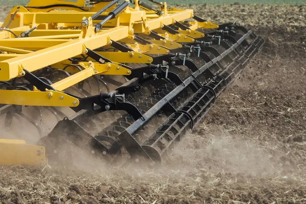 Mechanische Inrichting Voor Het Bewerken Van Landbouwgrond Akkerbouwgrond Ploeg Het — Stockfoto