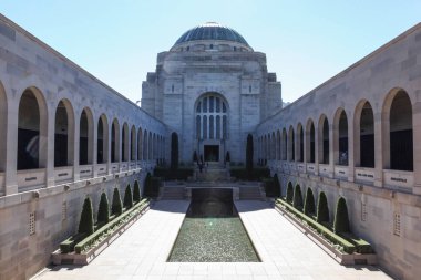 Canberra Avustralya Ulusal Savaş Anıtı