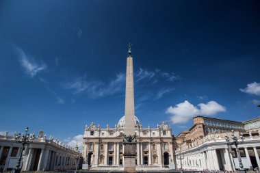 Ünlü Saint Peter's Meydanı kentin Roma, İtalya, Vatikan, havadan görünümü. 