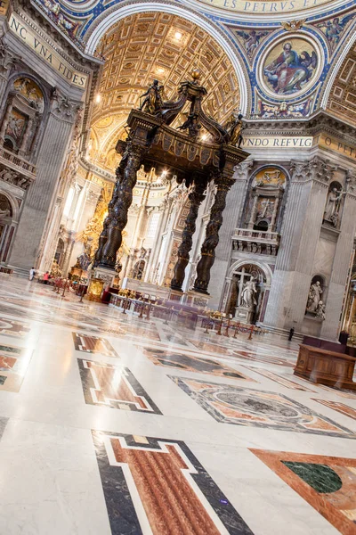 サンピエトロ大聖堂 - バチカン市国、ローマ、イタリア — ストック写真
