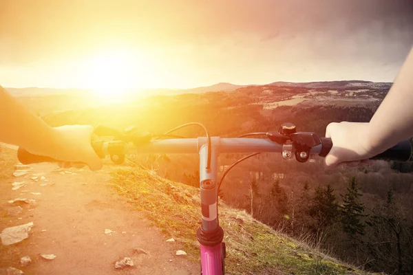 Bike rider riding outside on the track — Stock Photo, Image