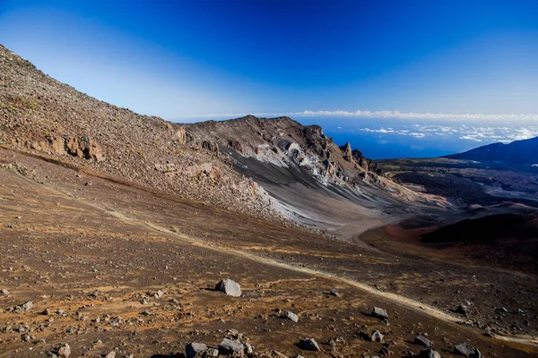 Cratera vulcânica no Parque Nacional Haleakala na ilha de Maui, Havaí . — Fotografia de Stock