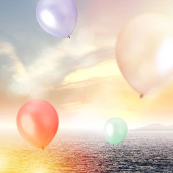 庆祝, 生日聚会-气球外面 — 图库照片