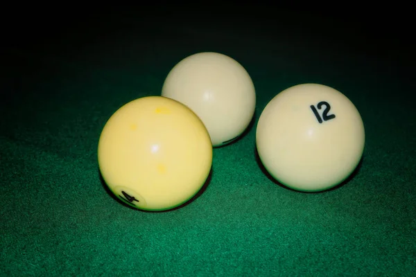 Billardtisch Aus Nächster Nähe Billard Spielen Billardkugeln Auf Grünem Billardtisch — Stockfoto