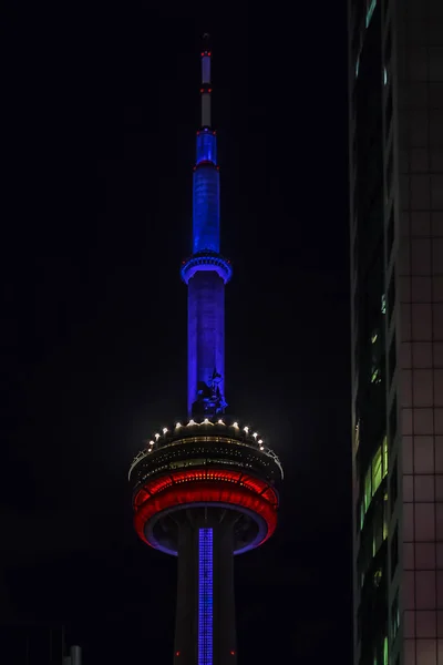 Noite Cena Luz Multicolorido Iluminação Torre Torre Toronto Canadá Passeio — Fotografia de Stock