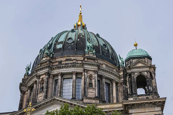 Architektonické Detaily Berlínské Katedrály Berliner Dom Proslulá Památka Muzejním Ostrově — Stock fotografie