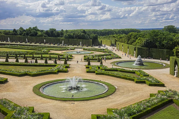 Versailles Frankreich Mai 2019 Schöne Aussicht Auf Malerische Gärten Schloss — Stockfoto