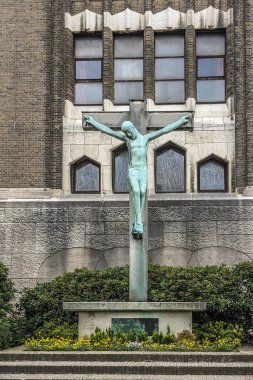 Ulusal Kutsal Kalp Bazilikası (Basilique Nationale du Sacre-Coeur) - Brüksel 'deki Roma Katolik Kilisesi ve Kilise Kilisesi. Bazilika dünyanın en büyük kiliseleri arasında beşinci sırada. Belçika. 