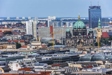 Berlin, Almanya - 16 Haziran 2014: Berlin 'in gökyüzü manzarası.