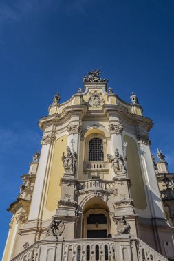 Lviv Yunan Katolik Başpiskoposu 'nun Aziz George Katedrali' nin parçaları (Ukr: Sobor sviatoho Yura, 1760) - Xviii yüzyılına dayanan muhteşem Rococo mimari topluluğu. Lviv, Ukrayna.