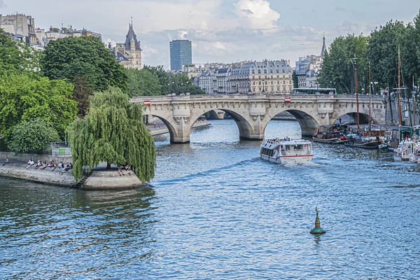 Paris Fransa Mayıs 2018 Paris Pont Neuf Yeni Köprü Ile — Stok fotoğraf