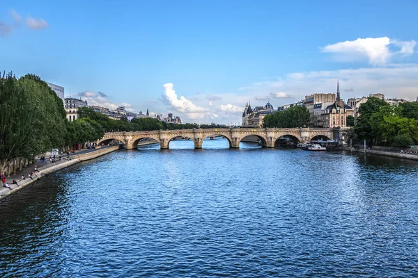 Paris Fransa Mayıs 2018 Paris Pont Neuf Yeni Köprü Ile — Stok fotoğraf