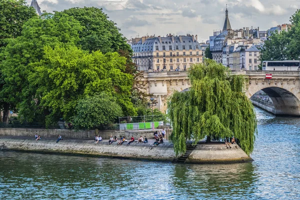 Παρίσι Γαλλία Μαΐου 2018 Paris Pont Neuf Νέα Γέφυρα Και — Φωτογραφία Αρχείου