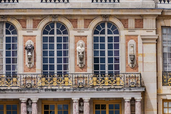 Βερσαλλίες Γαλλία Μαΐου 2019 Αρχιτεκτονικά Θραύσματα Του Chateau Versailles Παλάτι — Φωτογραφία Αρχείου