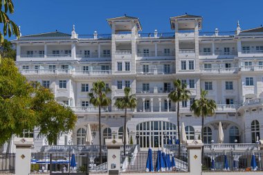 Malaga, İspanya - 2 Haziran 2018: The Gran Hotel Miramar (5 yıldız, 1926) - Malaga şehrinin ilk lüks oteli..