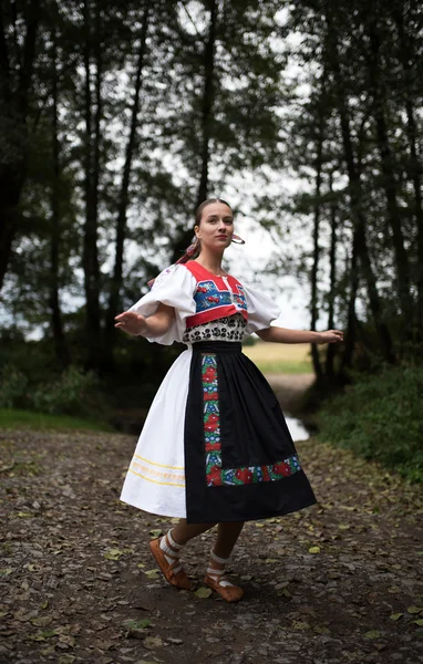 Folklor Słowacki Słowacka Dziewczyna Folkloru — Zdjęcie stockowe