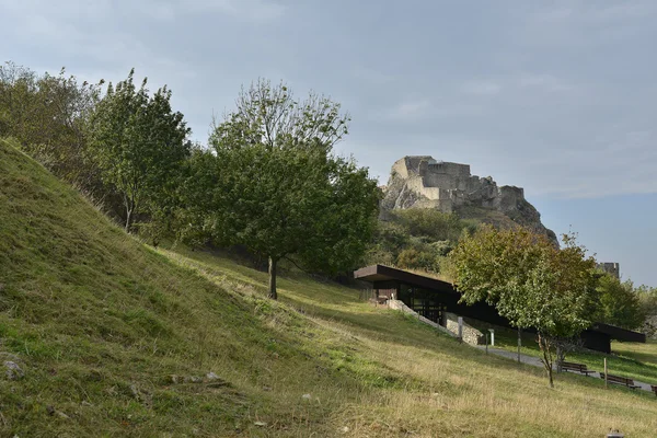 山の古城 — ストック写真