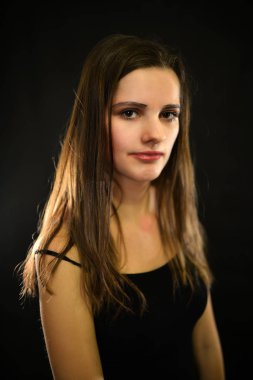 Kadın vücut studio vurdu