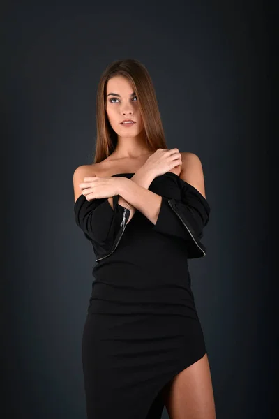 Giovane ragazza in studio — Foto Stock