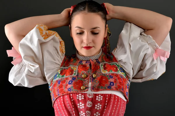 Bailarina eslovaca de folklore —  Fotos de Stock