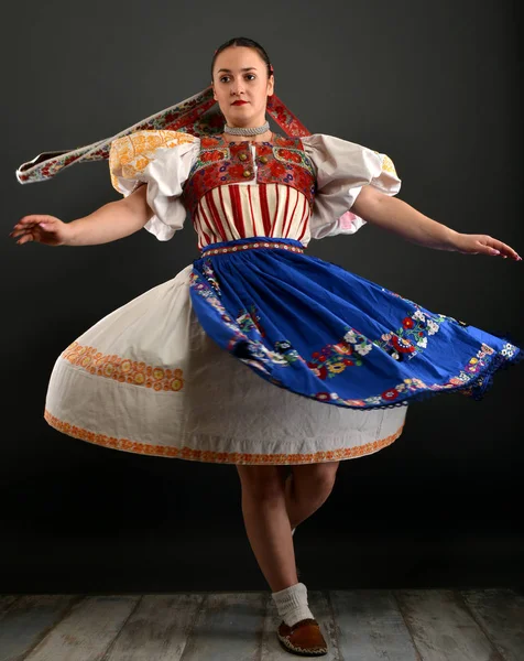 Slovakiska folklore kläder — Stockfoto
