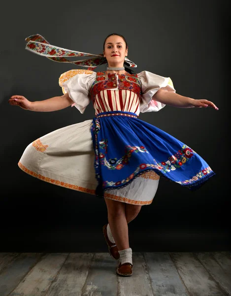 Slovakça folklor kıyafetleri — Stok fotoğraf