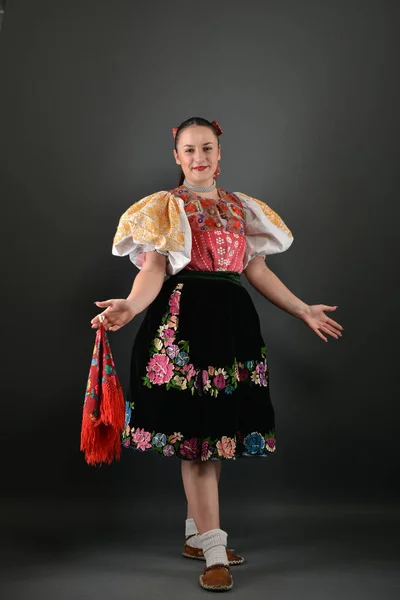 Slovakiska folklore kläder — Stockfoto