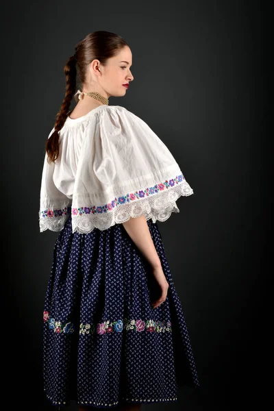 Szlovák folklór nő — Stock Fotó