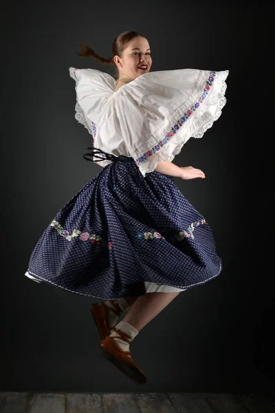 Szlovák folklór nő — Stock Fotó